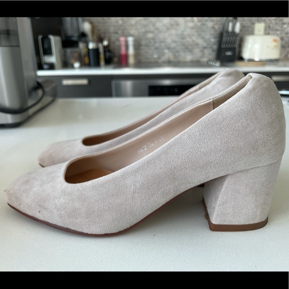 Cream/beige summer heels - Picture 4 of 4